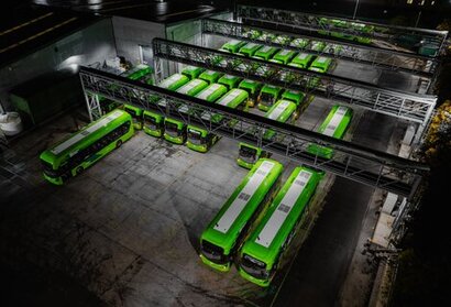 Heliox and First Bus collaborate to develop five new UK electric bus charging depots