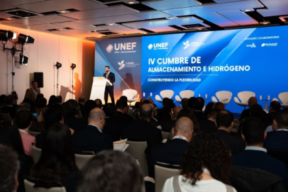 La IV Cumbre de Almacenamiento e Hidrógeno de UNEF sitúa al almacenamiento como pieza estructural del sistema eléctrico