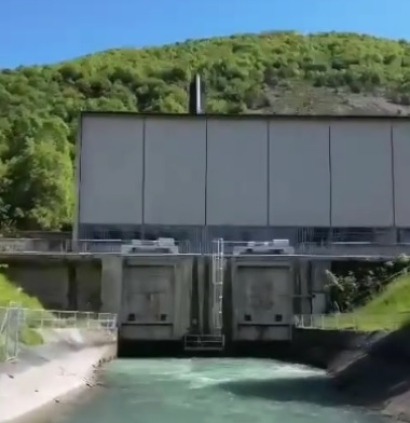 Acciona vende a Endesa por 1.000 millones de euros 34 centrales hidroeléctricas 