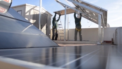 Endesa validará una sola vez la documentación necesaria en un autoconsumo colectivo