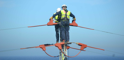 Endesa impulsa una red eléctrica más respetuosa con la avifauna