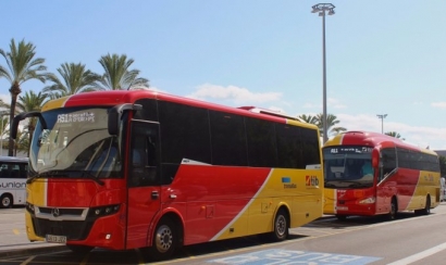 Baleares financia con el impuesto del turismo sostenible las estaciones de recarga de autobuses eléctricos de las nuevas concesiones