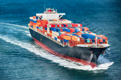 España es el segundo suministrador de combustible para barcos de Europa y quinto del mundo