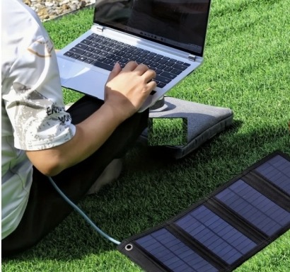 Cargadores solares para móviles y otros dispositivos cuando no hay acceso a la red