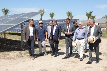 El Grupo Cooperativa Eléctrica Catralense pone en marcha el huerto solar Villa de Catral (Alicante)