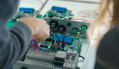 Cegasa Energía desarrolla un nuevo modelo de baterías más eficientes, ciberseguras y conectadas a la nube