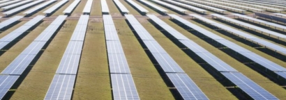 La española Cox desarrollará más de 600 MW solares con almacenamiento en Ecuador