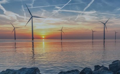 "No debemos cambiar la dependencia actual del gas ruso por la de energía solar importada"