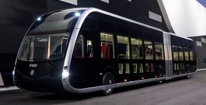 La cooperativa Irizar inaugura en Guipúzcoa "la primera planta de electromovilidad europea"