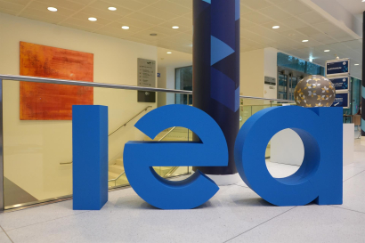 EEUU amenaza con abandonar la AIE por alimentar "fantasías de la izquierda" como la transición verde