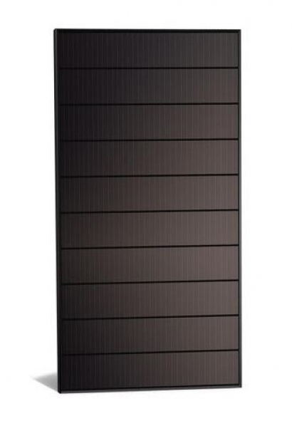 Techno Sun introduce en España Full Black, el panel solar con el que Hyundai establece un nuevo canon estético