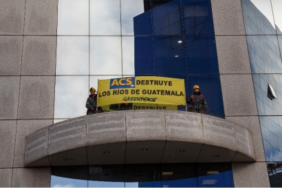 Greenpeace le cierra el grifo a Florentino