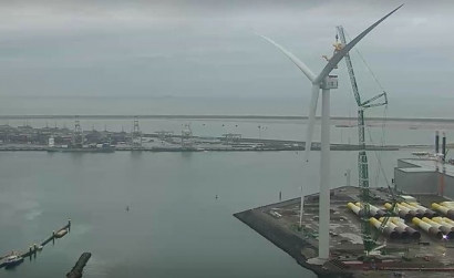 Una pala de aerogenerador que mide más que la banda del Bernabeu