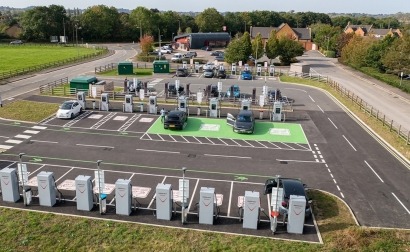 Cargadores ultrarrápidos de vehículo eléctrico para conductores sin carné