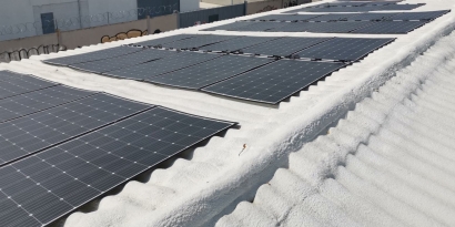 Una tintorería que cubre el 97% de su demanda eléctrica diurna con su nueva instalación de autoconsumo