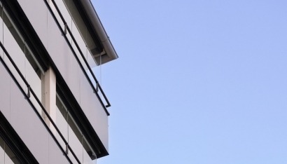 Finlandia trae a España sus "barandillas fotovoltaicas"