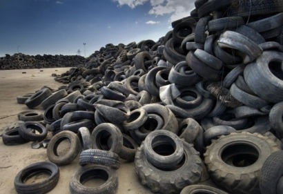 Los neumáticos fuera de uso pueden volver a la vida en forma de baterías de ion litio 