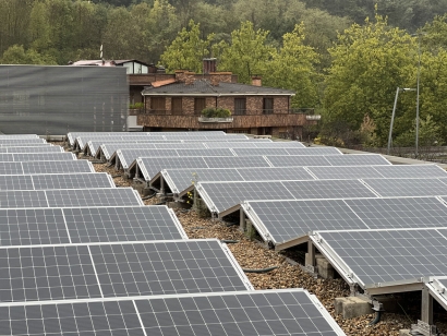 Beasain ha instalado placas fotovoltaicas para autoconsumo en el polideportivo