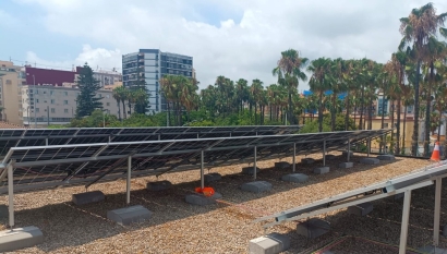 Cubierta fotovoltaica de PortCastelló