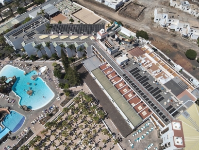  BlueSea Hotels inicia su plan de descarbonización con su primer autoconsumo en Lanzarote 