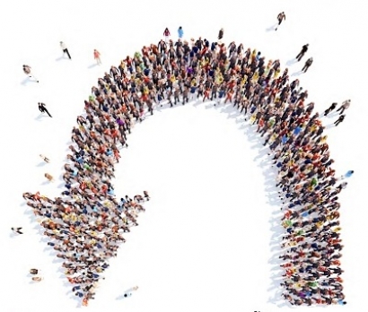 El PSOE se compromete a buscar alternativas para los pequeños inversores que sufrieron el hachazo a las renovables