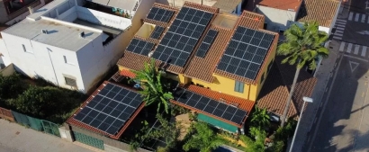 Avace y Caixa Popular firman un convenio para facilitar la financiación de comunidades energéticas