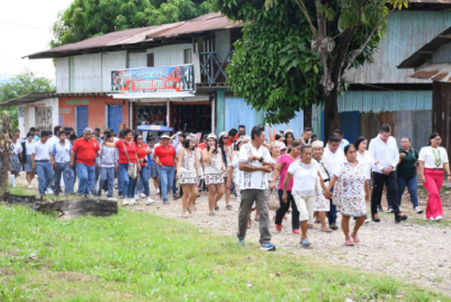 Solartia impulsa la electrificación rural en Perú con cinco nuevas microrredes solares en Ucayali