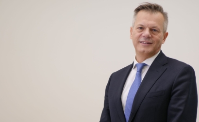 La italiana Eni anuncia proyectos eólicos y fotovoltaicos por valor de 1.500 megavatios en Italia y España