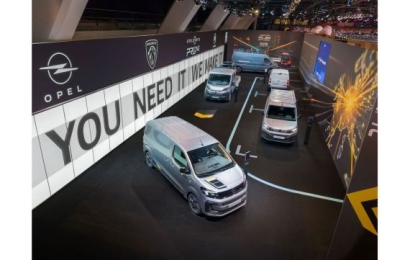 Stellantis presenta el Fiat Professional TRIS, un triciclo totalmente eléctrico para las entregas de última milla