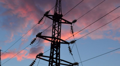 Más de un teravatio renovable espera para ser conectado a la red a nivel mundial