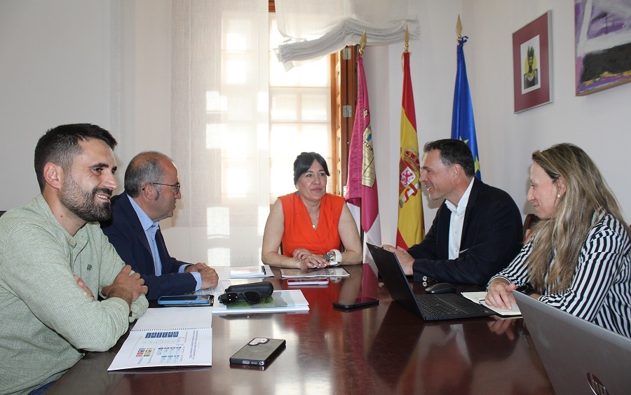 Castilla La Mancha respalda el proyecto solar + baterías + hidrógeno de ErasmoPower2X