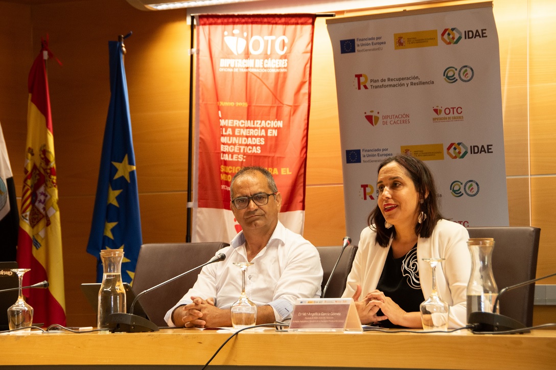 Cáceres: 19 comunidades energéticas en 15 meses