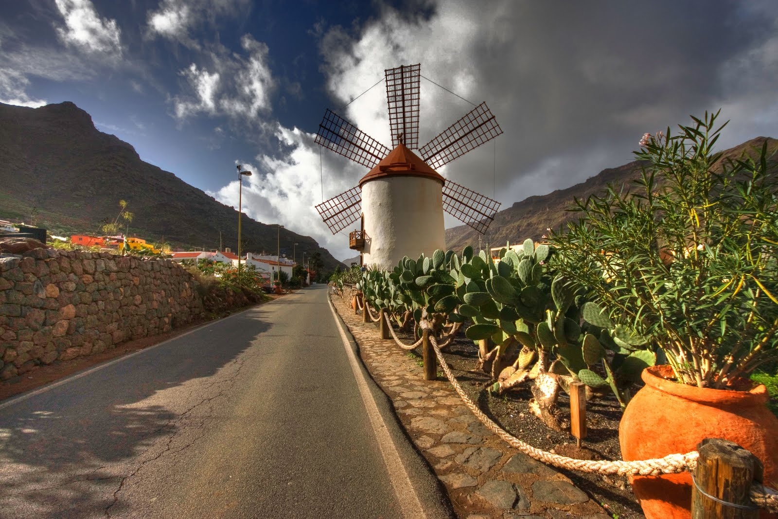 El Cabildo de Gran Canaria pide un plan de desmantelamiento de las centrales térmicas