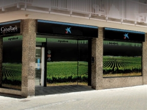 CaixaBank pone a disposición del sector agrario 100 millones de euros para "sistemas de renovables para el autoconsumo"