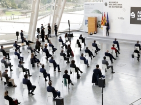 La gigafactoría de baterías de litio de Valencia significa asegurar el futuro de la industria del automóvil en España