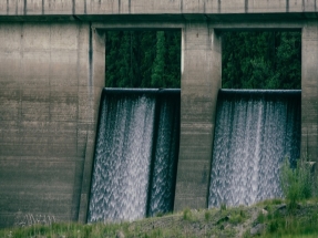 700 millones de euros en "ayudas de estado" para blindar la red con sistemas de almacenamiento a gran escala