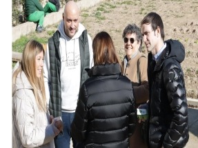 Enhol y Ríos Renovables guardarán el Sol de Navarra en baterías para ayudar a diez "personas distintas"