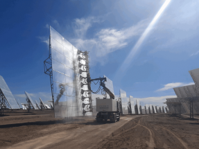 Nanoglass, una alternativa chilena para limpiar los heliostatos de la termosolar