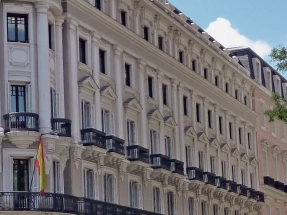 La CNMC le pone precio al transporte y distribución de electricidad