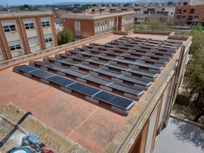 Cuerva instala más de 4.000 módulos fotovoltaicos en 20 institutos de la Comunidad Valenciana