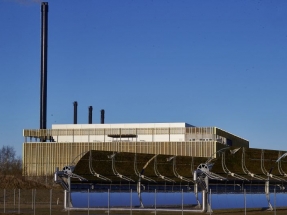 Dinamarca inaugura una red de climatización y electricidad con termosolar y biomasa