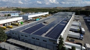 EiDF Solar instala más de 700 kilovatios fotovoltaicos en varias naves de Narval Transportes