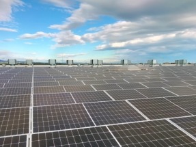 Así es la megacubierta solar fotovoltaica que va a ahorrarle al autoconsumidor 1 de cada 3 euros