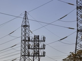 El precio de la luz baja un 2,7% este viernes, hasta los 118,6 euros/MWh