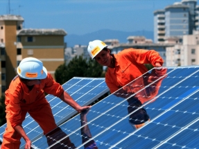 Estos son los diez pasos que propone Greenpeace para reinventar el sistema eléctrico