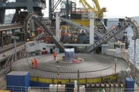 Iberdrola consigue 700 millones para unir Escocia e Inglaterra con una gran interconexión submarina Iberdrola consigue 700 millones para unir Escocia e Inglaterra con una gran interconexión submarina