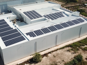 El almacén de productos congelados que amortizará su instalación de autoconsumo solar en menos de cuatro años