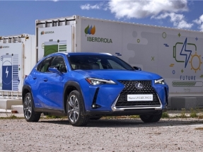 Lexus regala el punto de recarga