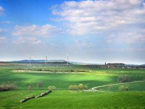 La demanda de energía eléctrica cae al nivel más bajo de los últimos veinte años