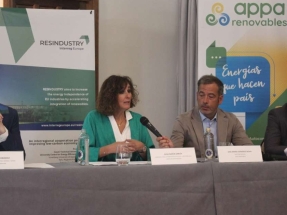 El Gobierno extremeño anima a empresas e industrias a implementar el autoconsumo para ganar en competitividad